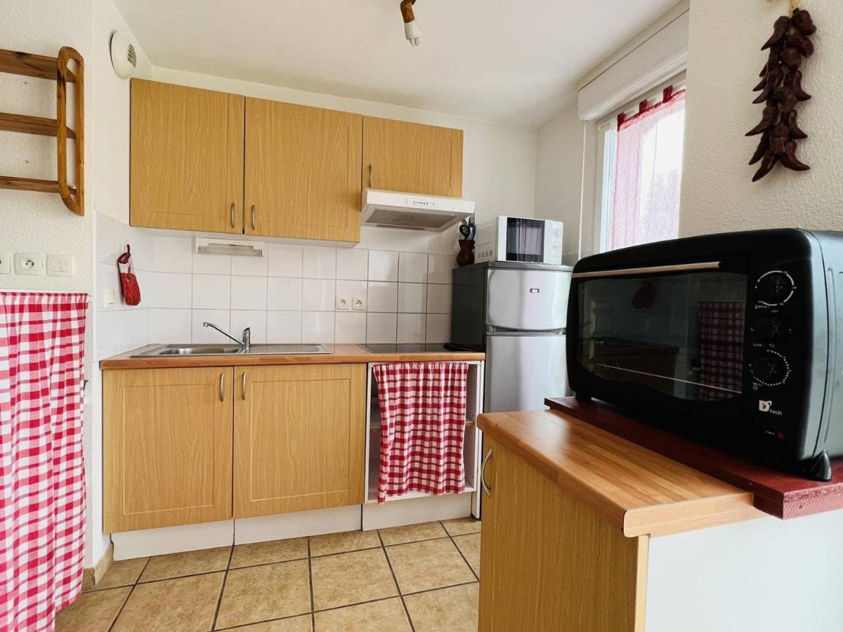 Appartement F2 A Cambo-Les-Bains Avec Piscine, Proche Thermes, Terrasse Et Parking - Fr-1-495-36 Buitenkant foto